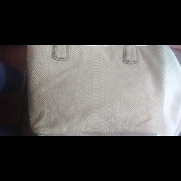 Coach bag!! Brand new - Picture 3 of 4